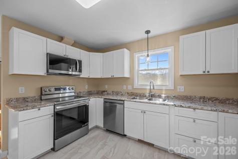 25 Byrd Road Black Mountain NC 28711