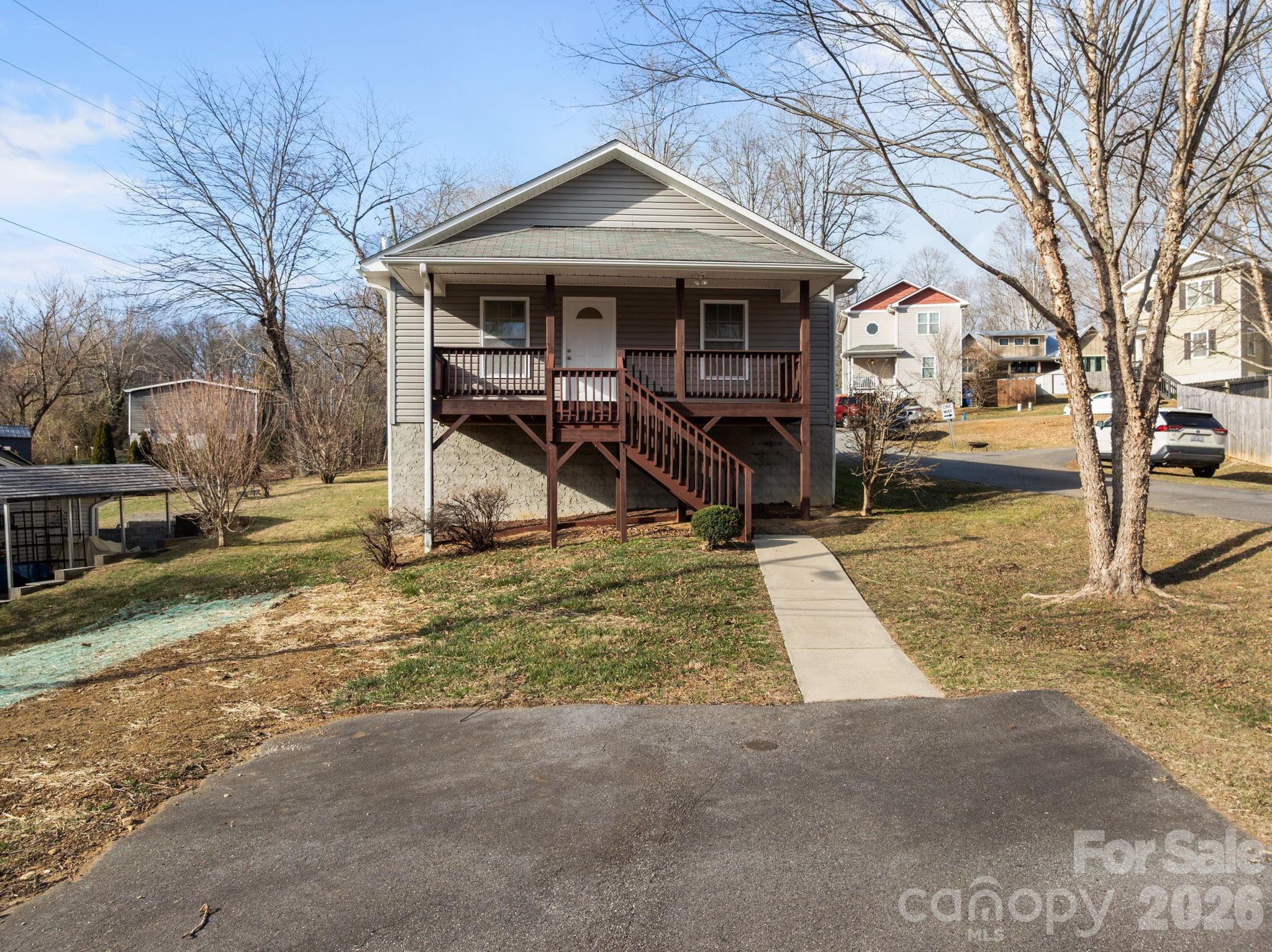 25 Byrd Road Black Mountain NC 28711