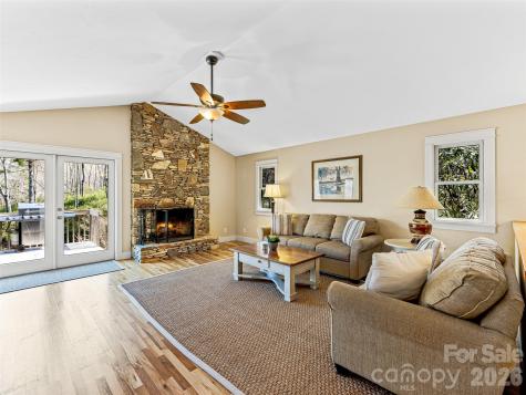 46 Kassahola Drive Brevard NC 28712