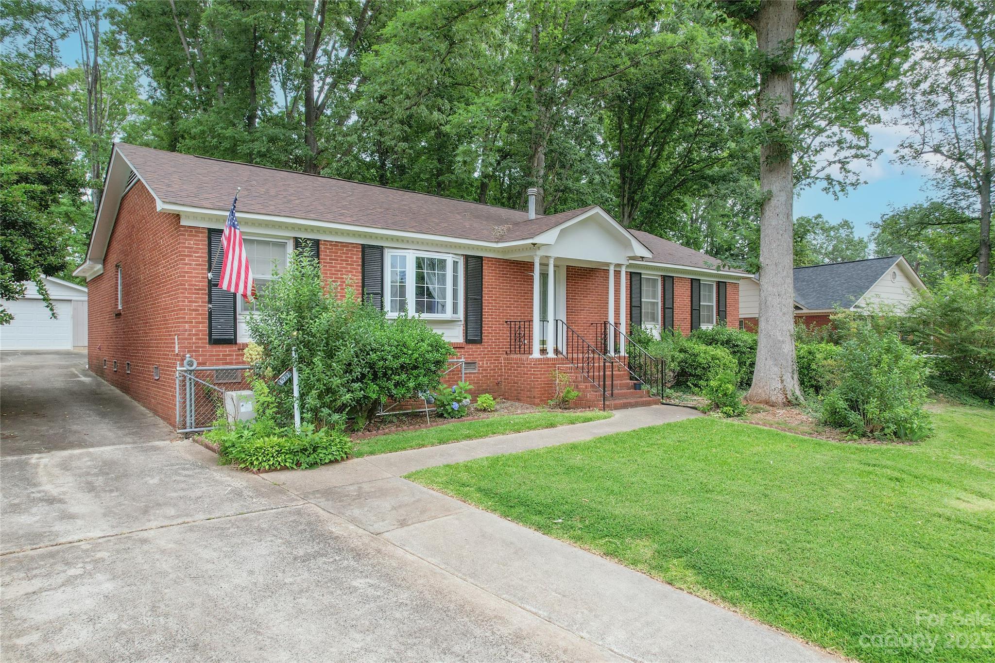 6717 Elm Forest Drive Charlotte NC 28212