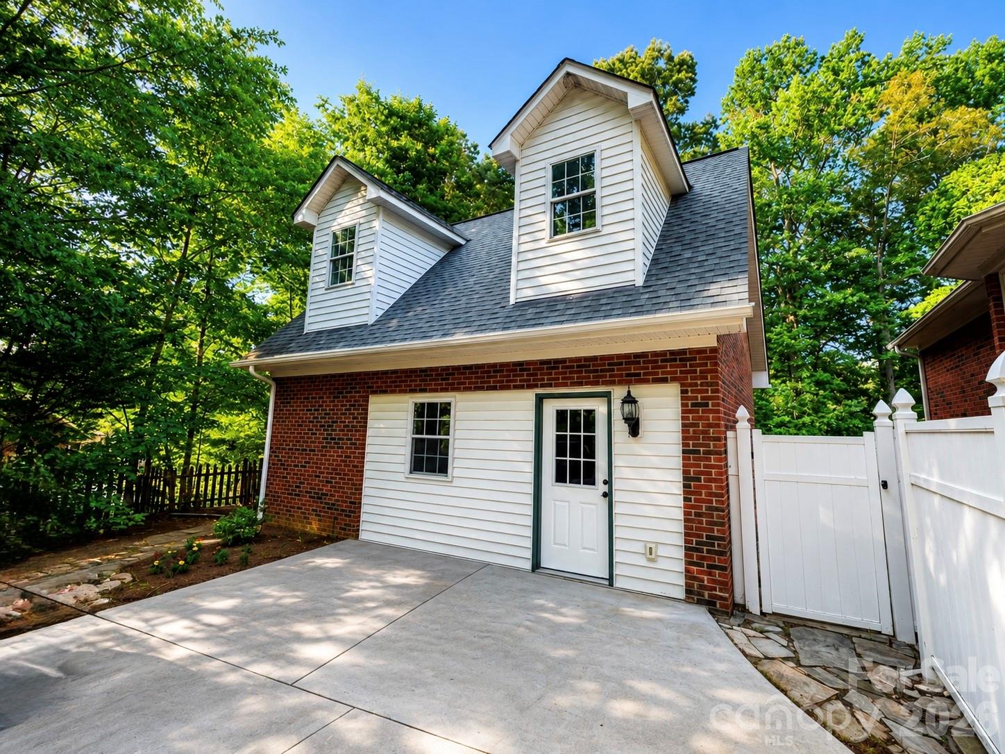 5406 Club View Drive Concord NC 28025
