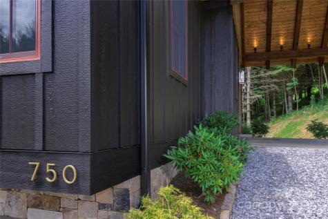 750 Silver Springs Drive W Banner Elk NC 28604