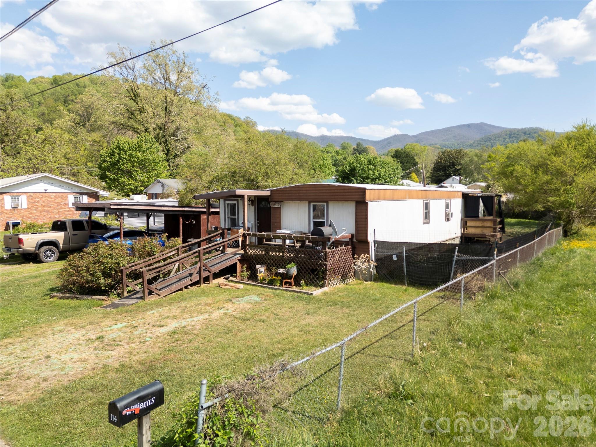 114 Brook Street Waynesville NC 28786