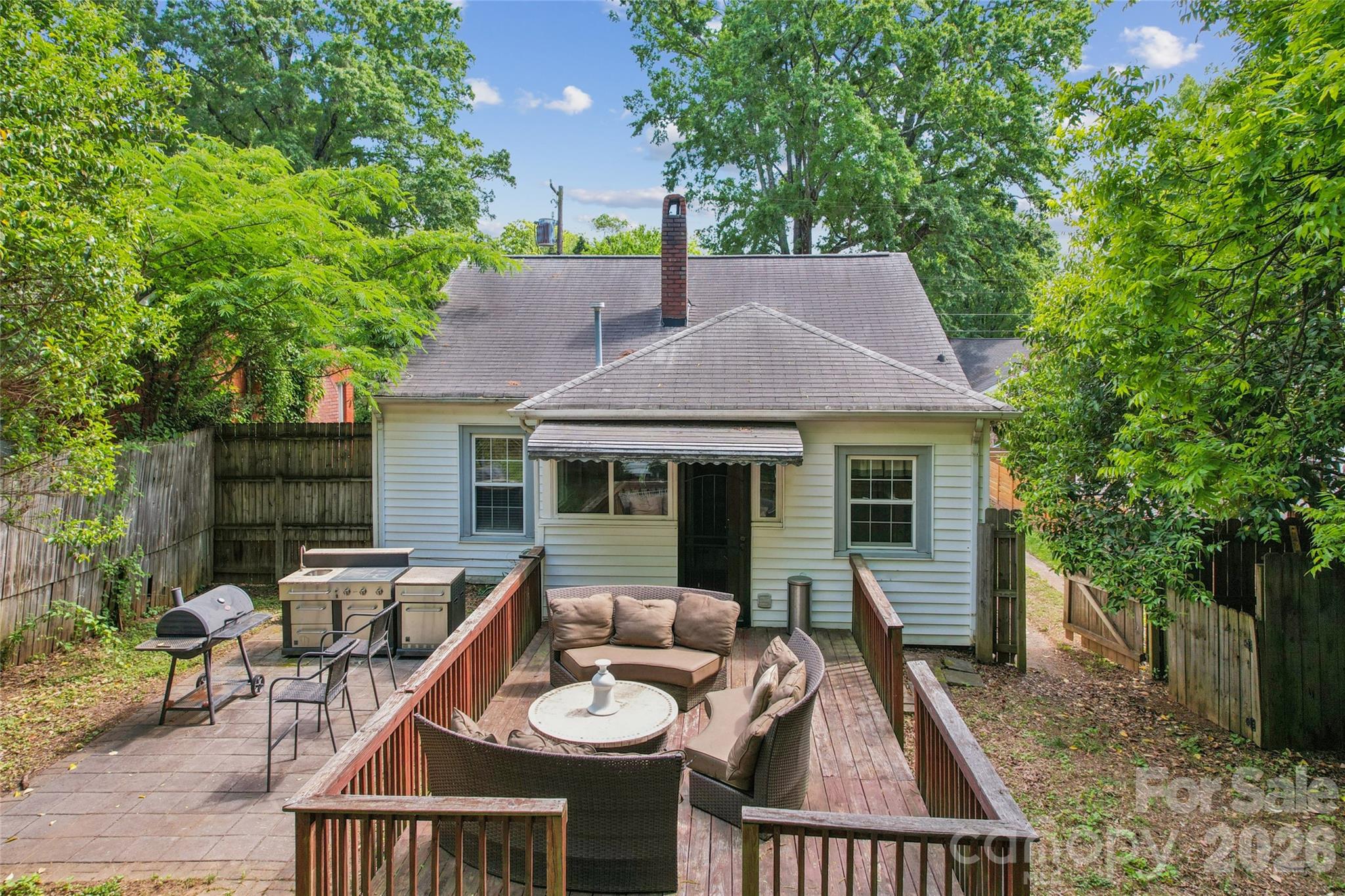 2224 Dundeen Street Charlotte NC 28216