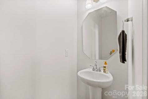 11021 Woodland Creek Way Charlotte NC 28262