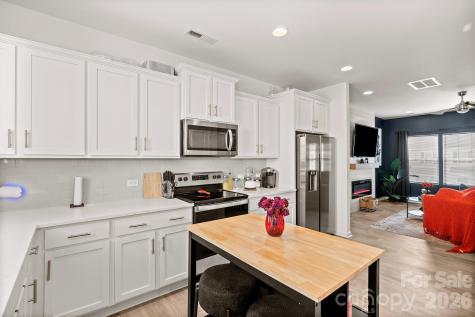 11021 Woodland Creek Way Charlotte NC 28262