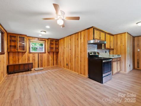 91 Rice Branch Road Asheville NC 28804