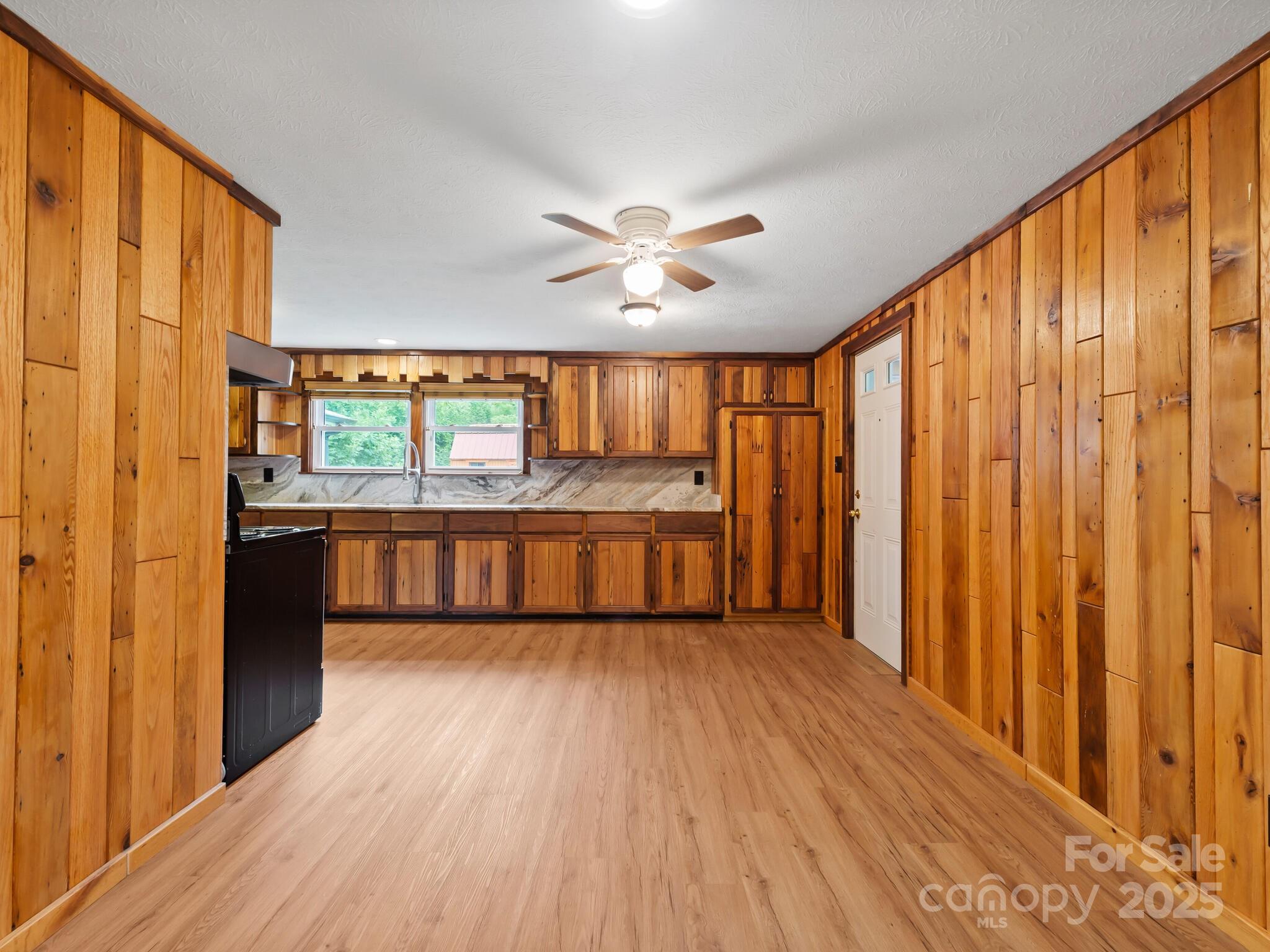 91 Rice Branch Road Asheville NC 28804