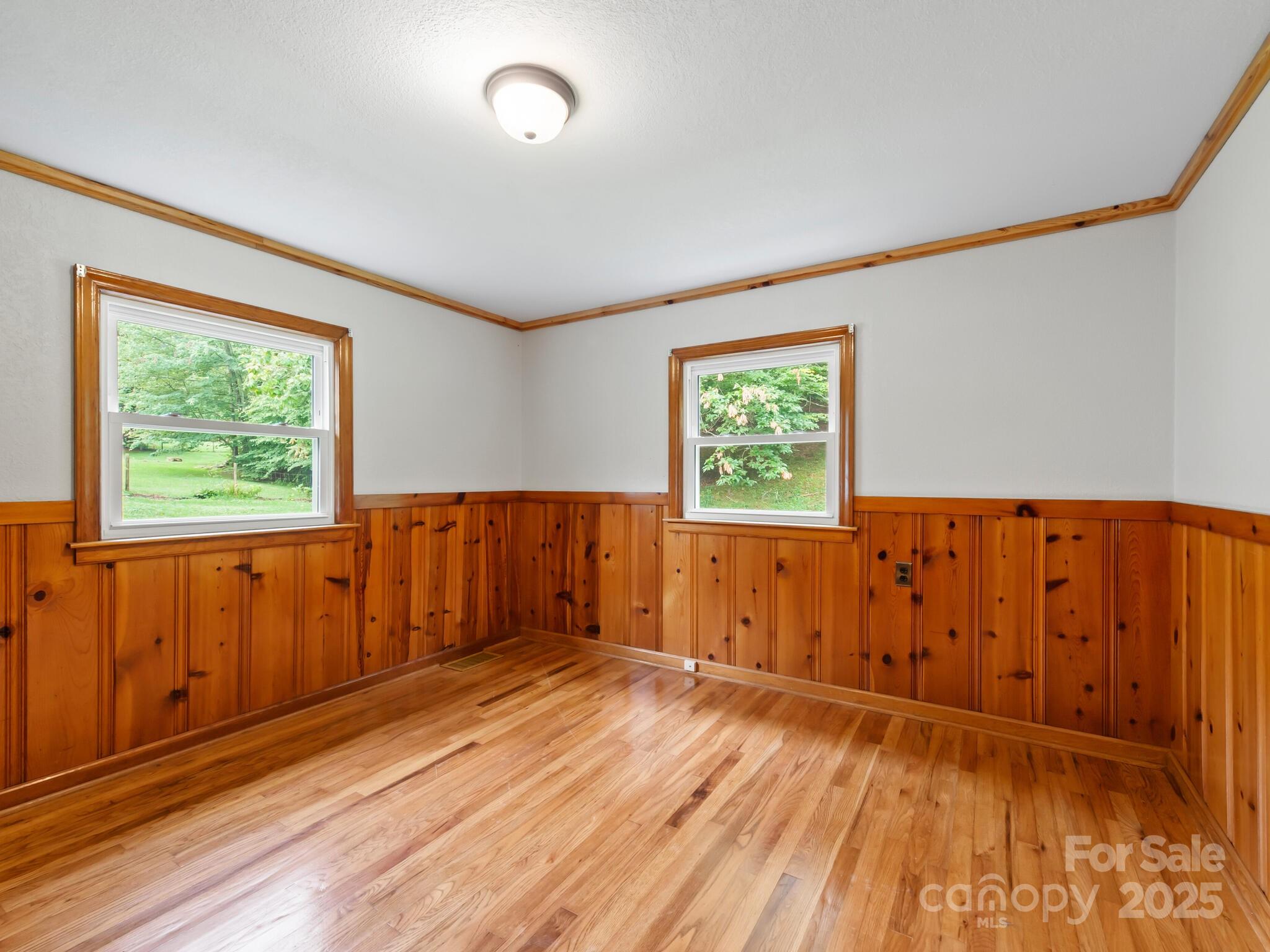 91 Rice Branch Road Asheville NC 28804