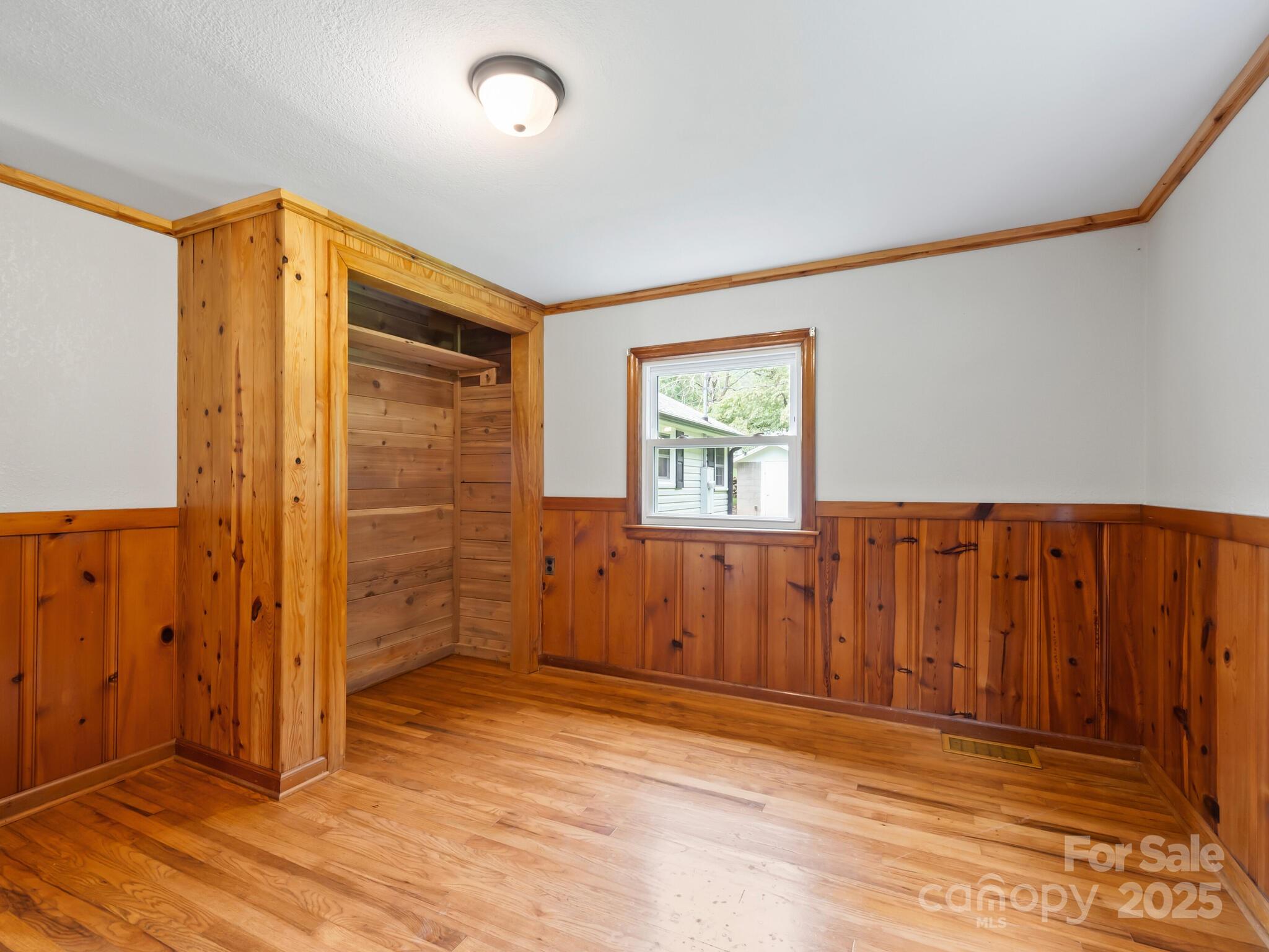 91 Rice Branch Road Asheville NC 28804