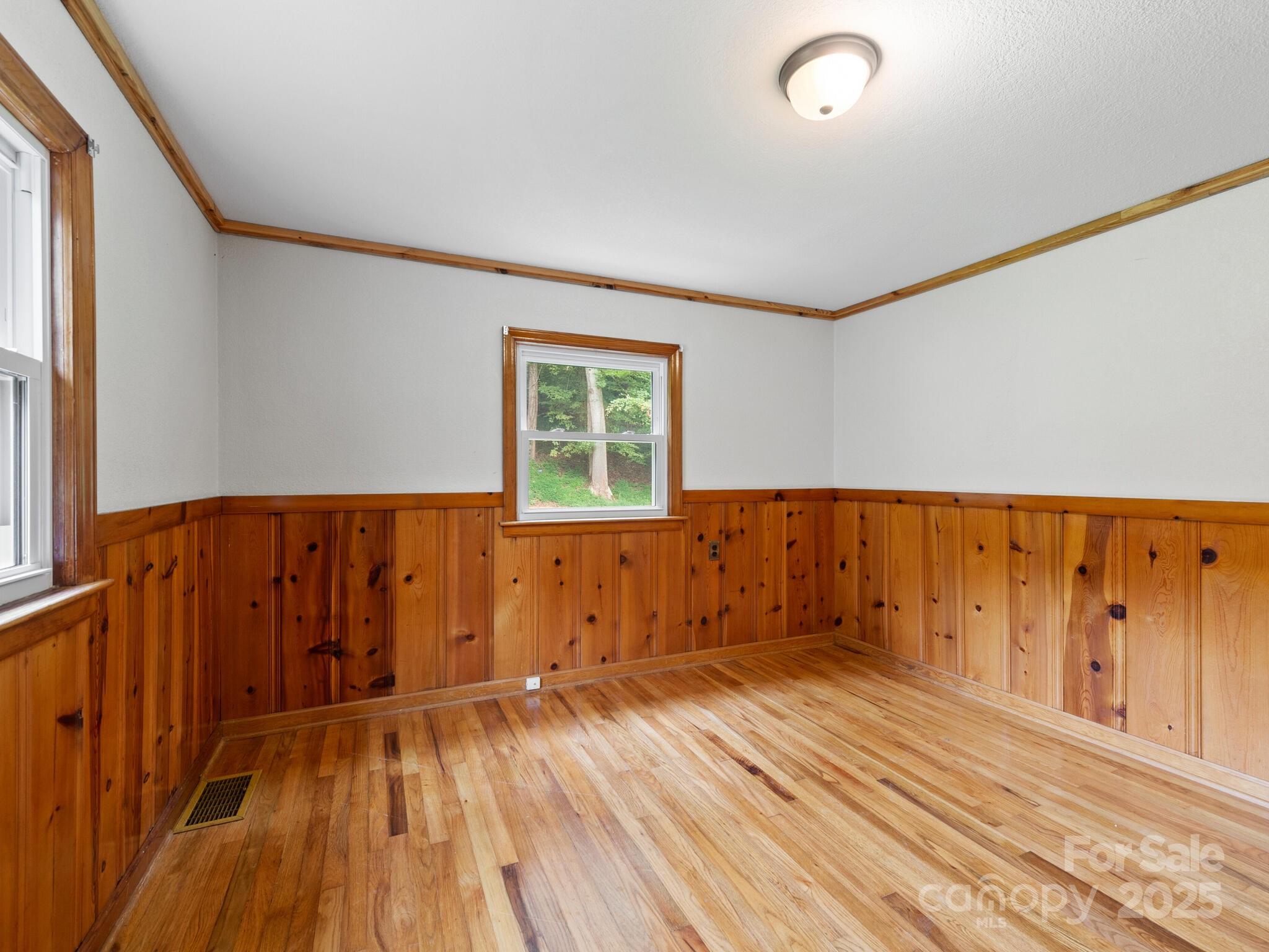 91 Rice Branch Road Asheville NC 28804