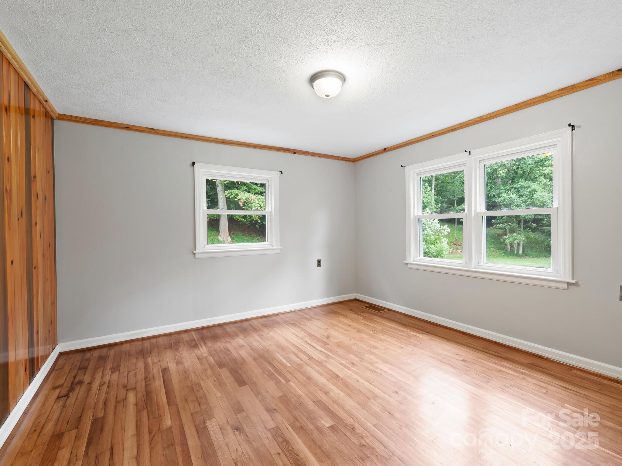 91 Rice Branch Road Asheville NC 28804