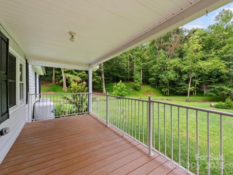 91 Rice Branch Road Asheville NC 28804