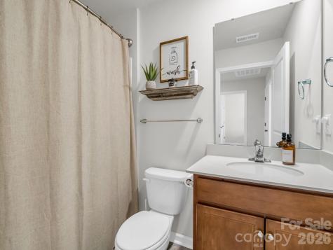 21 Virginia Commons Drive Arden NC 28704