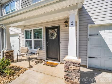 21 Virginia Commons Drive Arden NC 28704