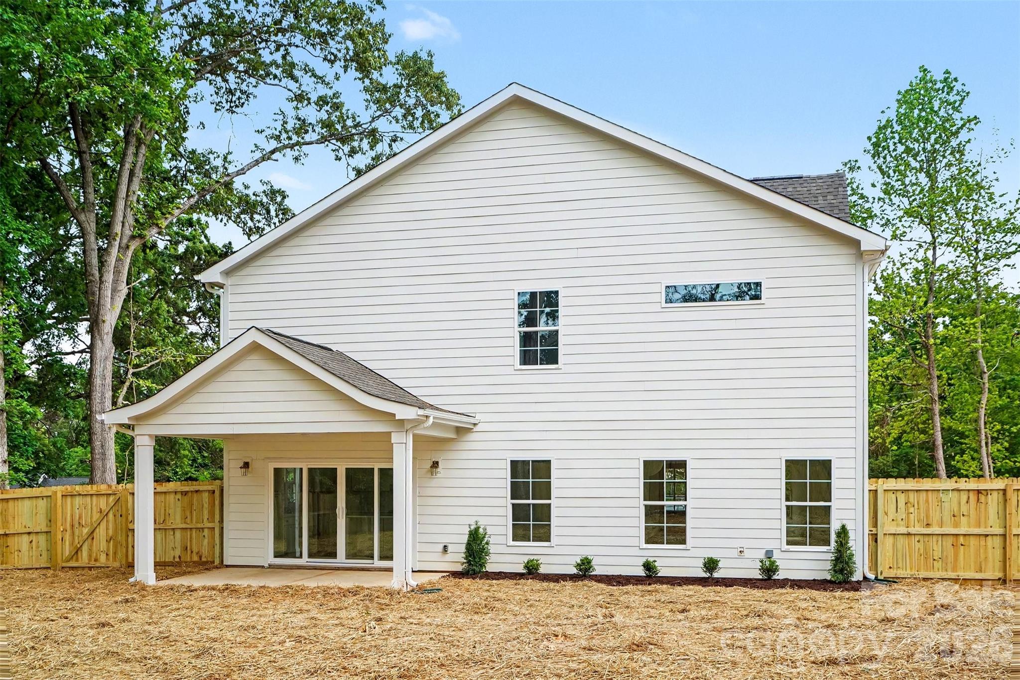 7933 Large Oak Lane Mint Hill NC 28227