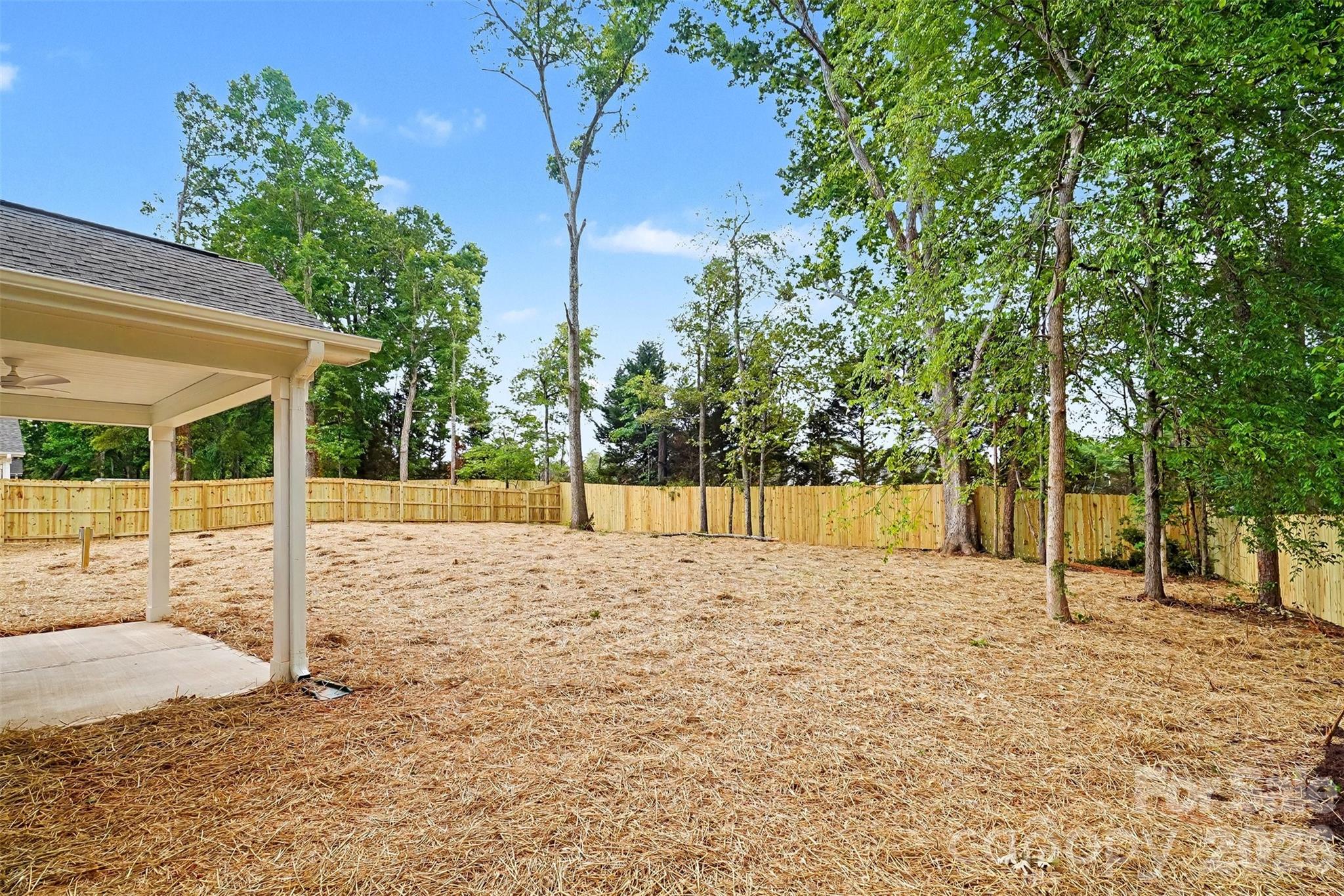 7933 Large Oak Lane Mint Hill NC 28227