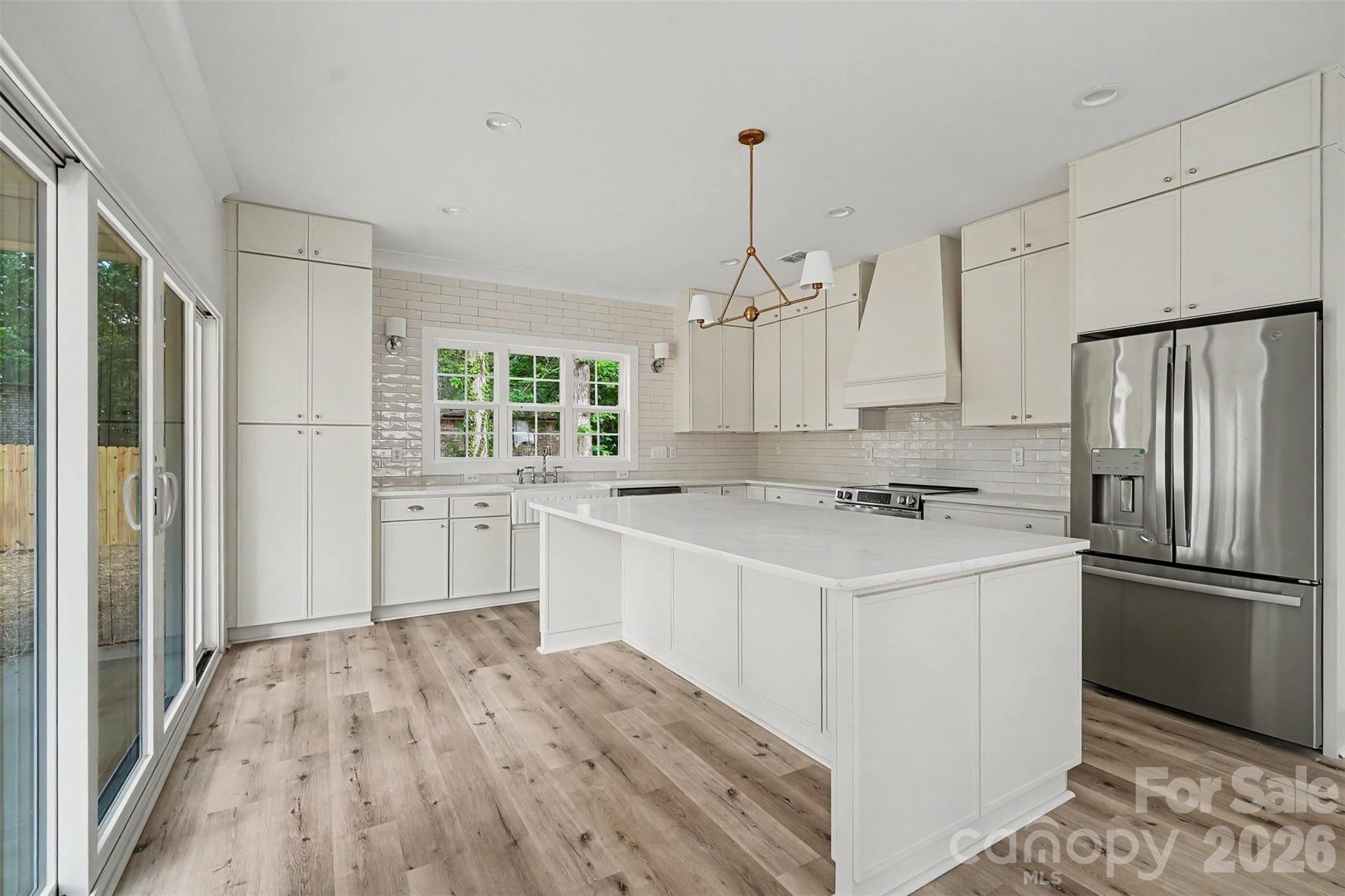 7933 Large Oak Lane Mint Hill NC 28227