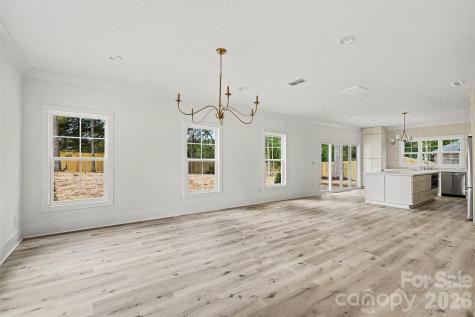 7933 Large Oak Lane Mint Hill NC 28227