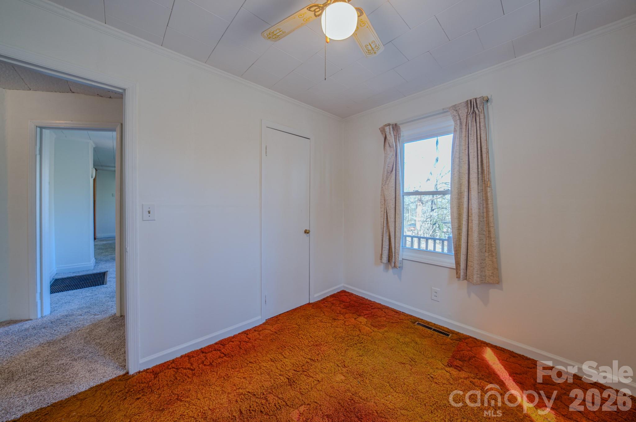 550 Saluda Street Hendersonville NC 28791