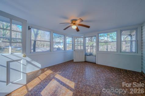 550 Saluda Street Hendersonville NC 28791