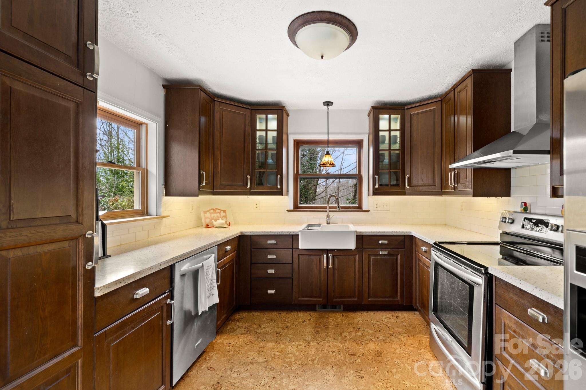 45 Crescent Drive Hendersonville NC 28739