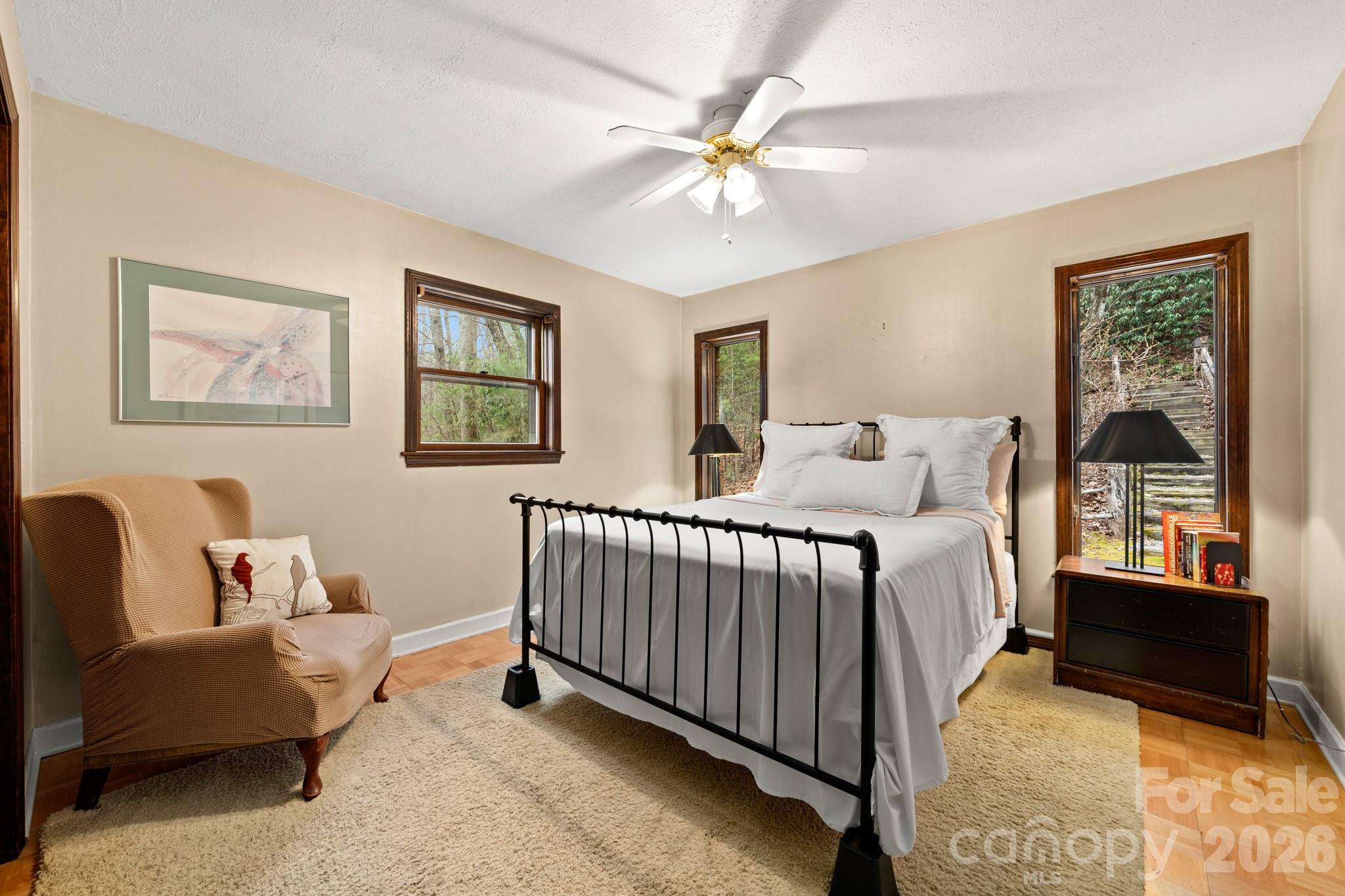 45 Crescent Drive Hendersonville NC 28739