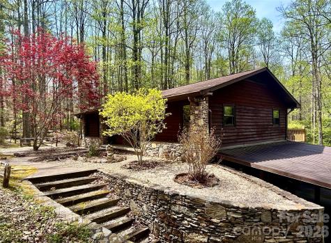 45 Crescent Drive Hendersonville NC 28739