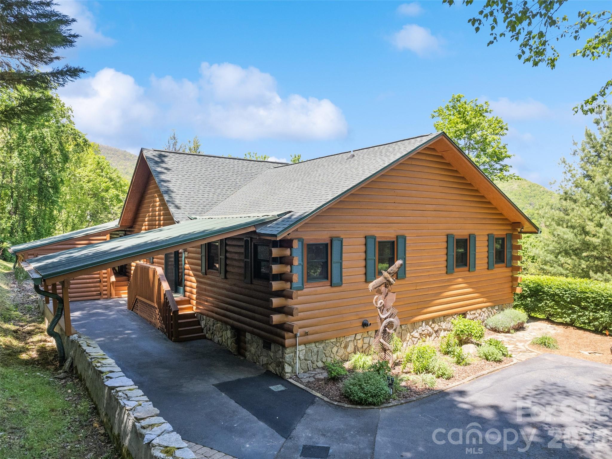 970 Campbell Mountain Drive Waynesville NC 28785