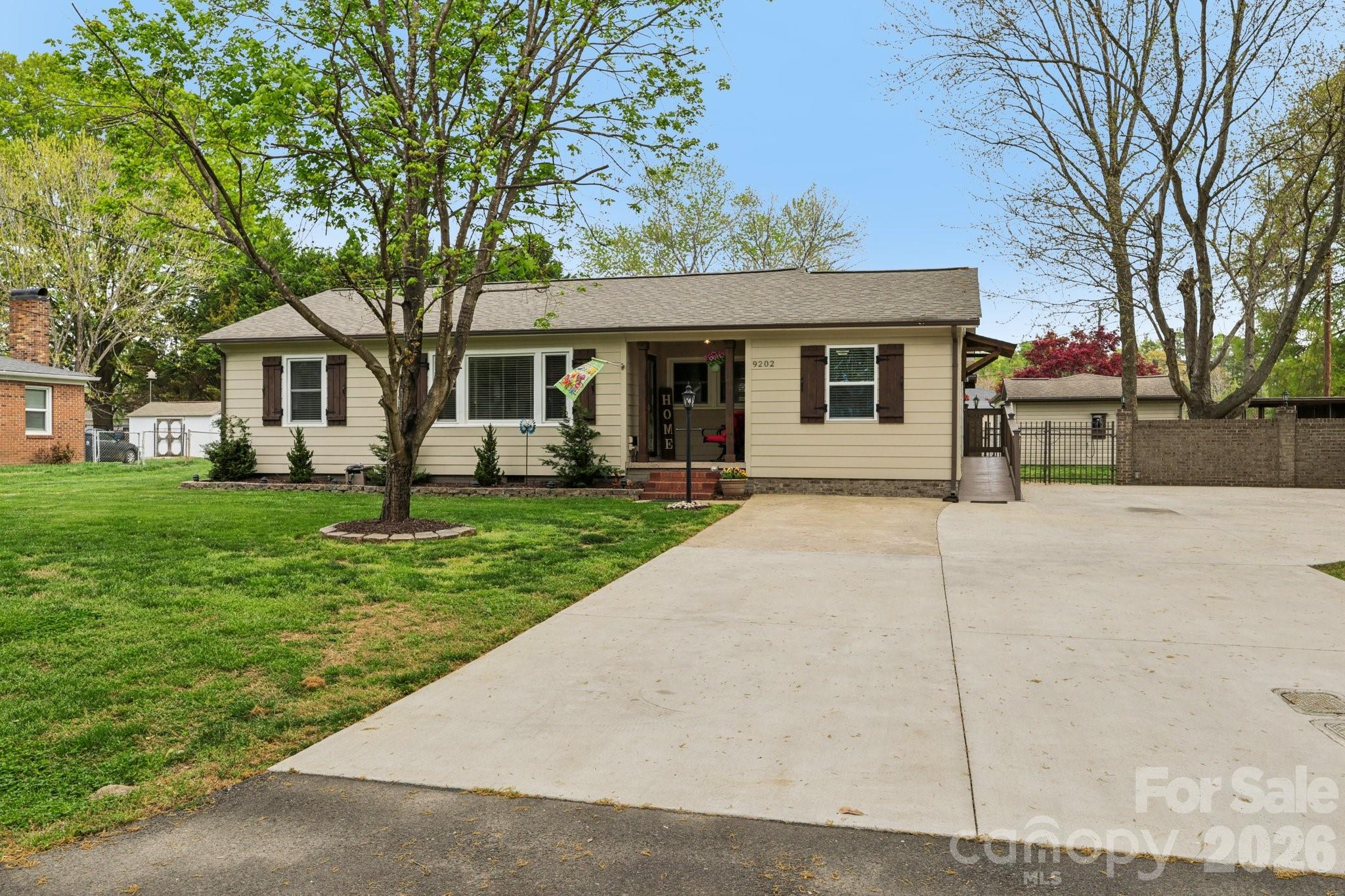 9202 Elgin Drive Charlotte NC 28214