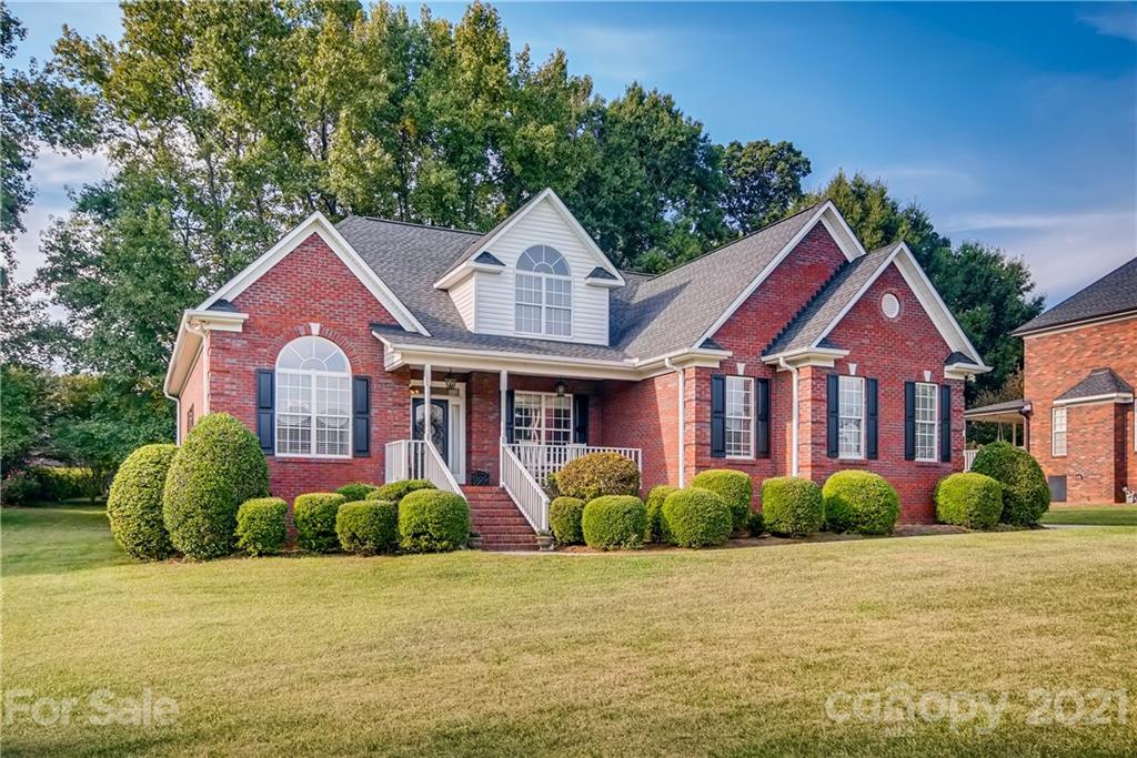 137 Eaglecrest Drive Matthews NC 28104