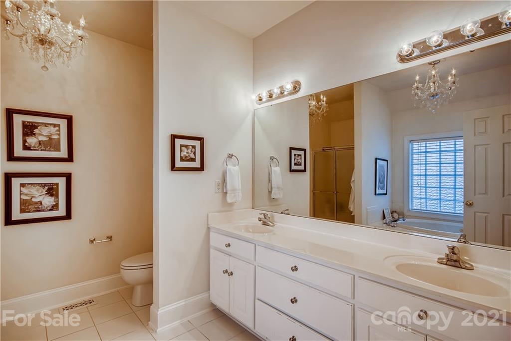137 Eaglecrest Drive Matthews NC 28104