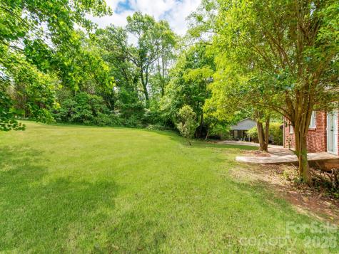 113 Falls Street Morganton NC 28655