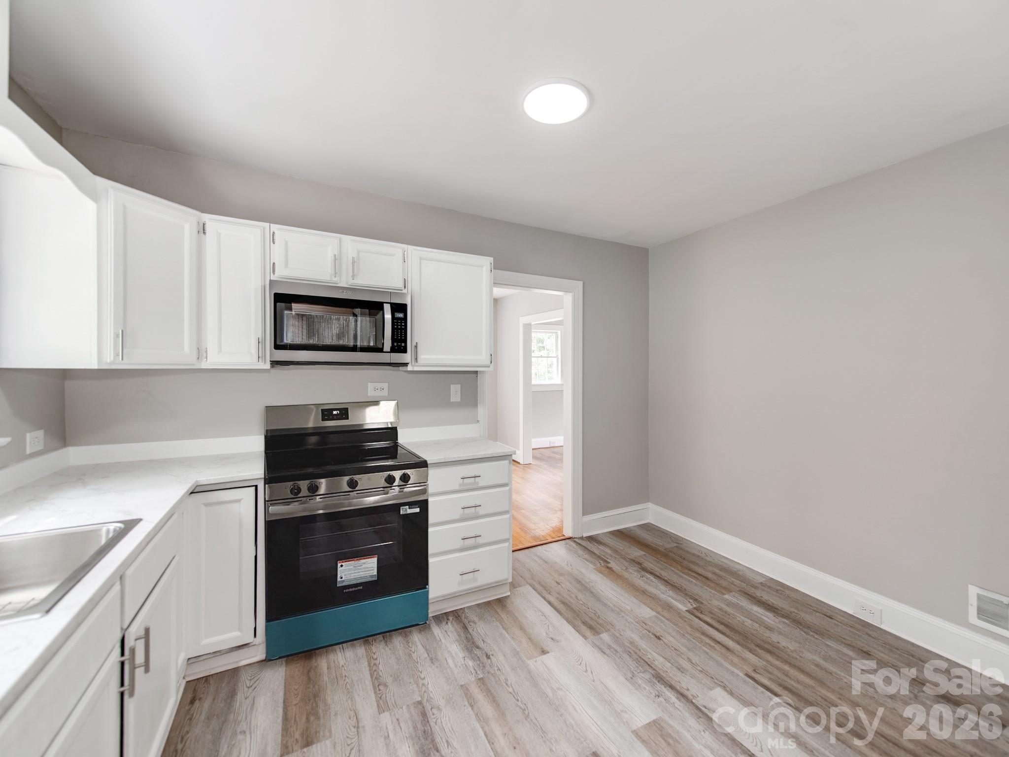 113 Falls Street Morganton NC 28655