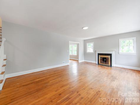 113 Falls Street Morganton NC 28655