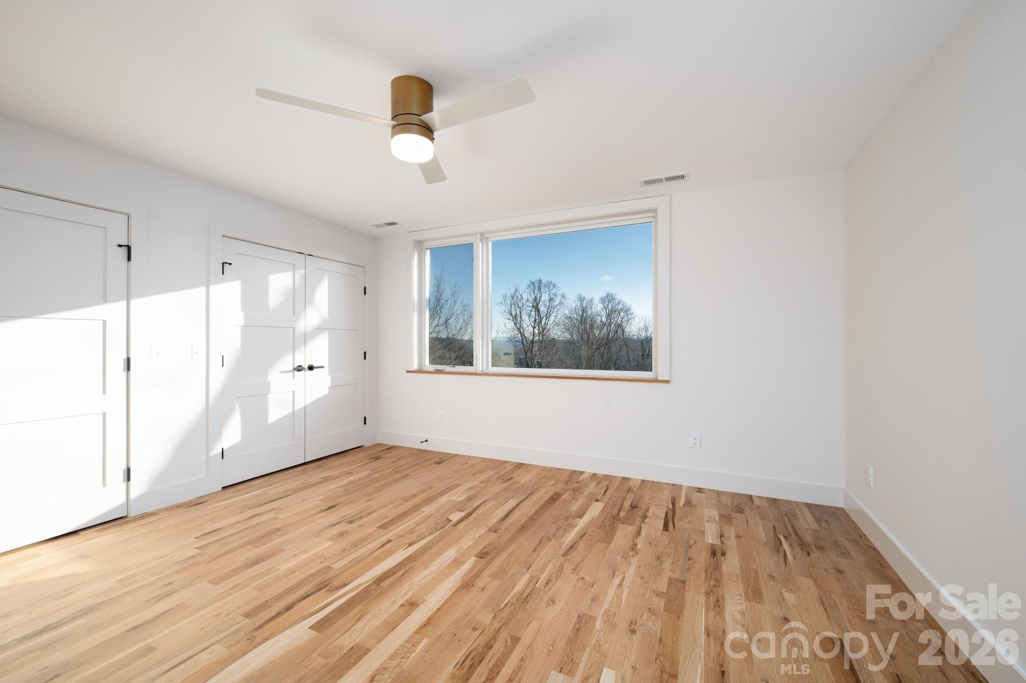 11 Montana Avenue Asheville NC 28806