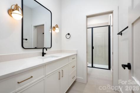 11 Montana Avenue Asheville NC 28806