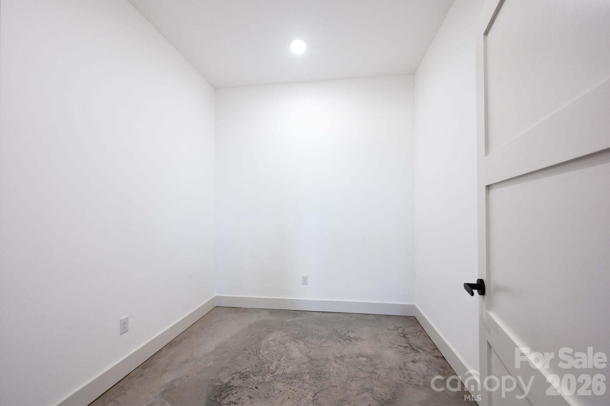 11 Montana Avenue Asheville NC 28806