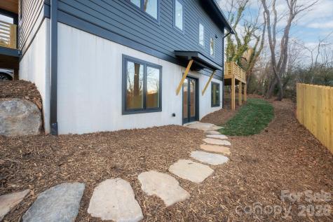 11 Montana Avenue Asheville NC 28806