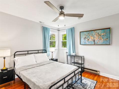 11 Oakley Dogwood Drive Asheville NC 28803