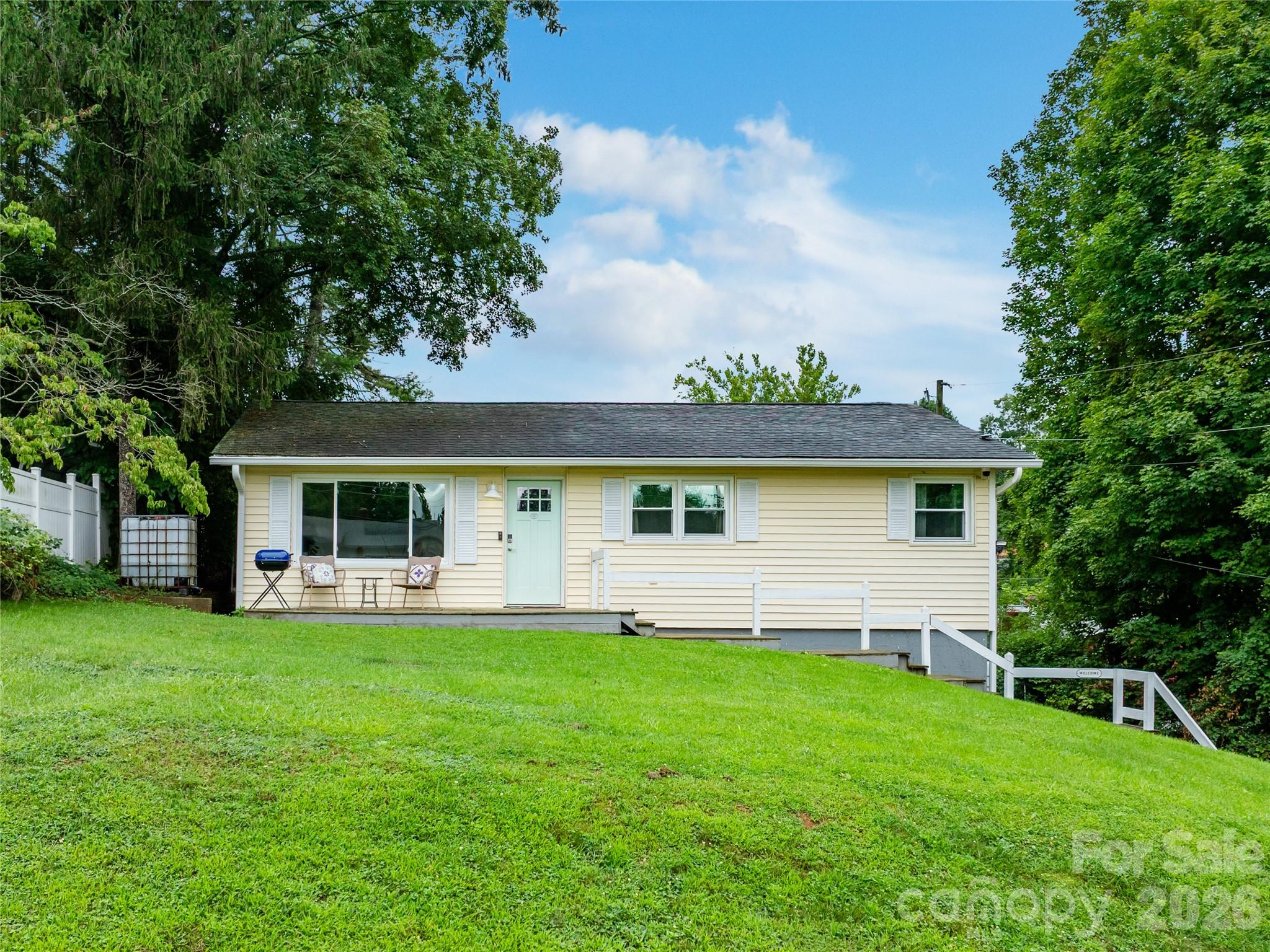 11 Oakley Dogwood Drive Asheville NC 28803