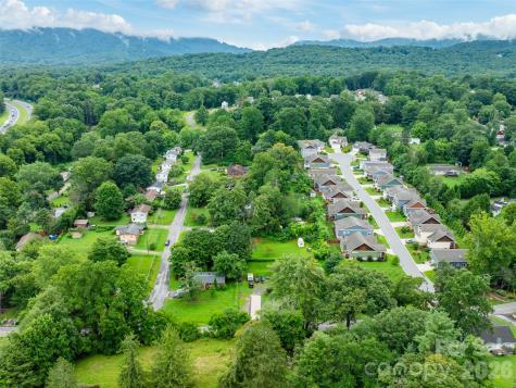 11 Oakley Dogwood Drive Asheville NC 28803