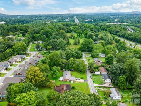 11 Oakley Dogwood Drive Asheville NC 28803