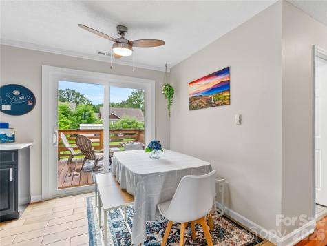 11 Oakley Dogwood Drive Asheville NC 28803