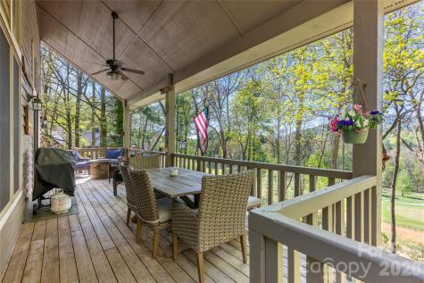 516 Cherokee Trace Lake Toxaway NC 28747