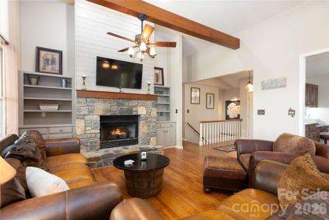 516 Cherokee Trace Lake Toxaway NC 28747