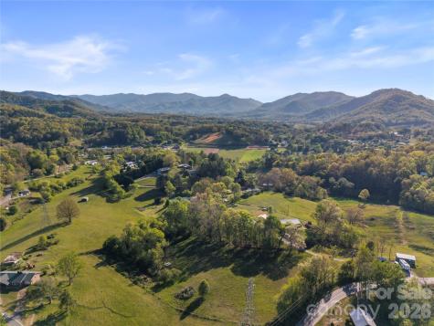 882 Queentown Road Canton NC 28716