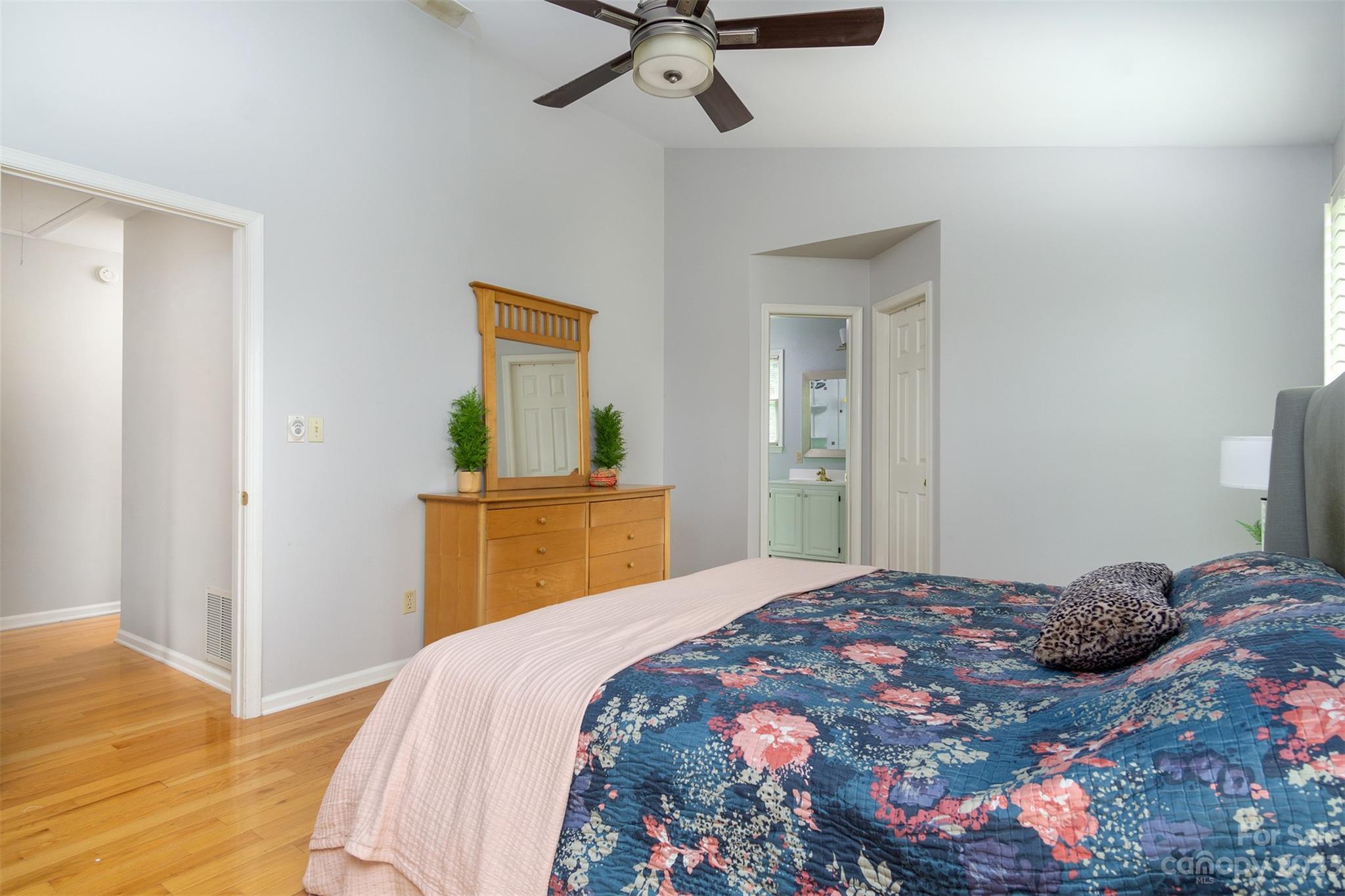 2 Fox Lair Court Asheville NC 28805