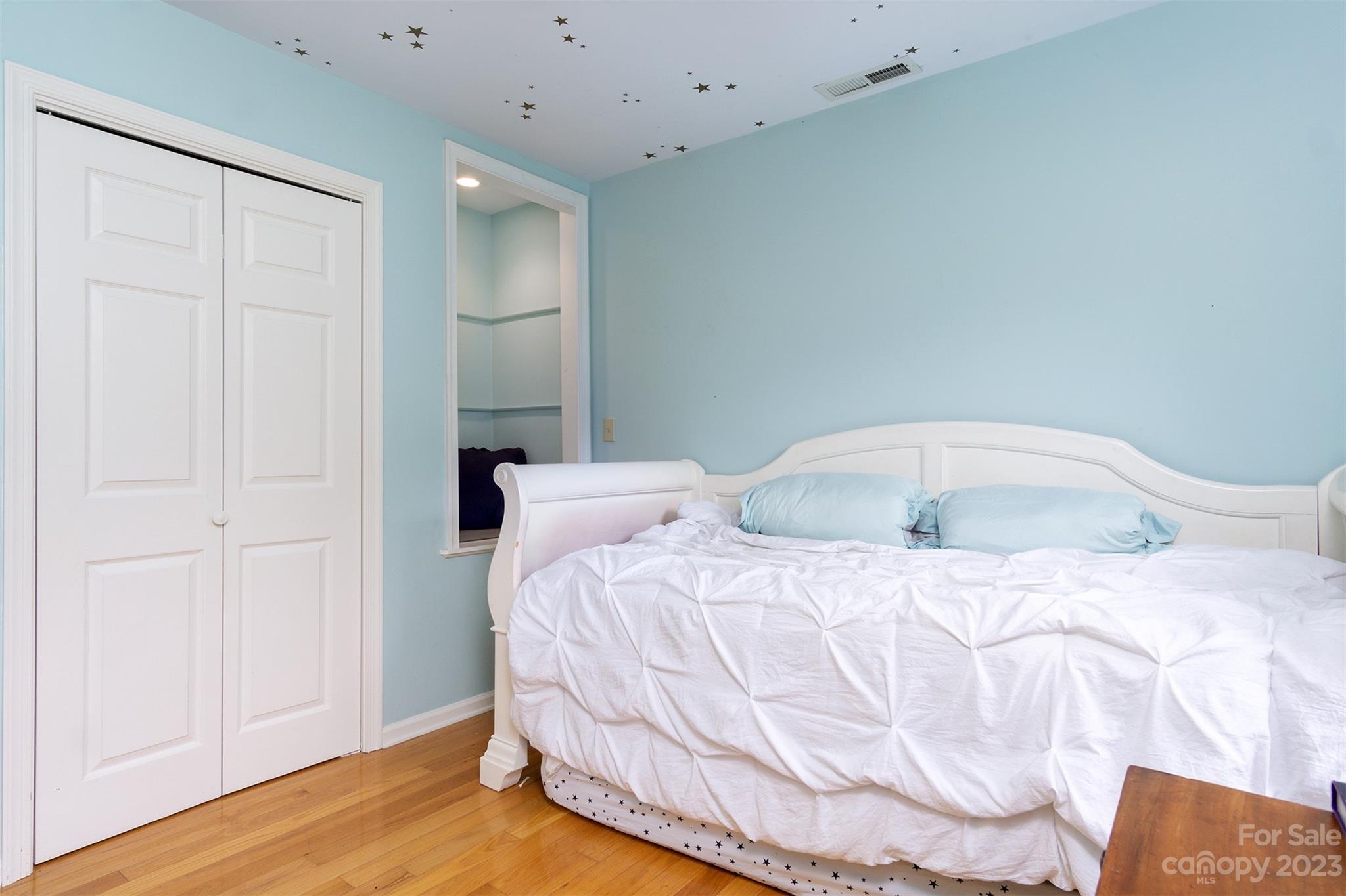 2 Fox Lair Court Asheville NC 28805