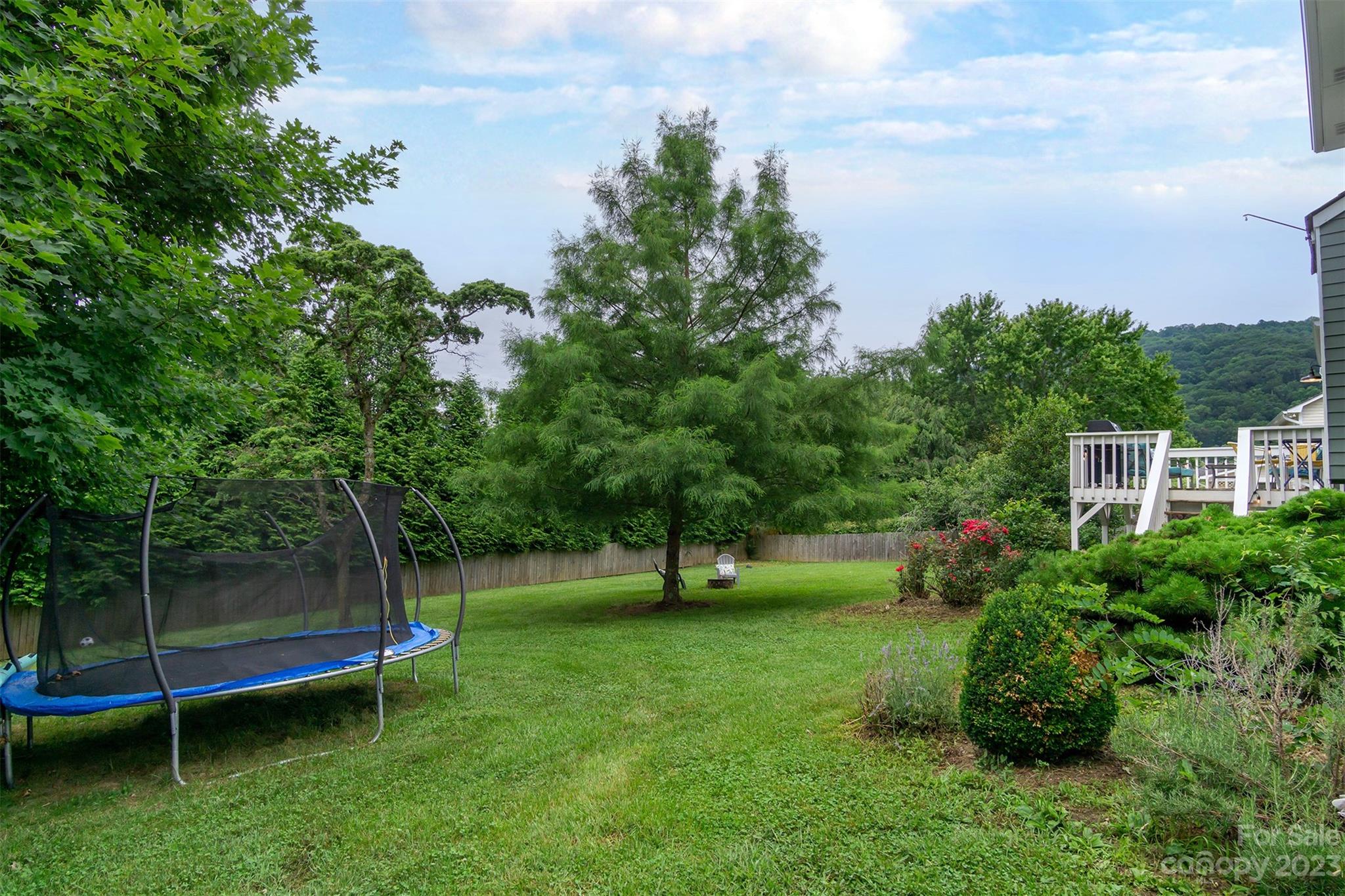 2 Fox Lair Court Asheville NC 28805
